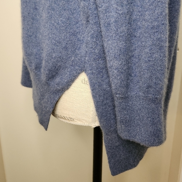 Biline Blue Cashmere Sweater - Picture 7 of 10